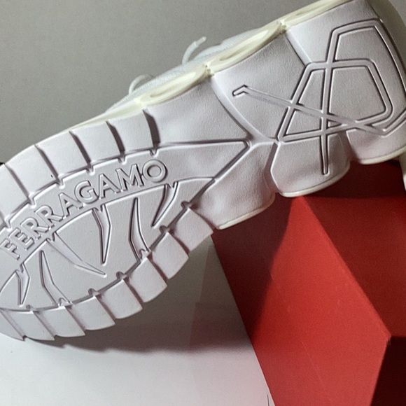 FERRAGAMO
NIMA STRETCH KNIT SNEAKERS - Picture 9 of 15